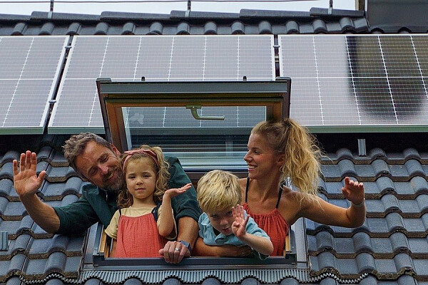 Jak na udržitelné a levnější bydlení? Cesta vede i přes soláry a vytápění ekopalivy. Poradí veletrh FOR ARCH