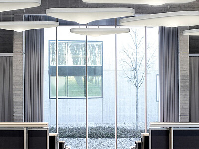 Obr. 17 – Luceplan – Petale-D71,  design: Studio Odile Decq