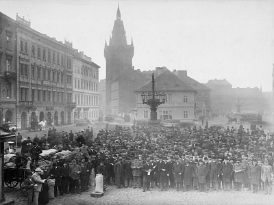 Senovážn náměstí, 1894, kandelábr.